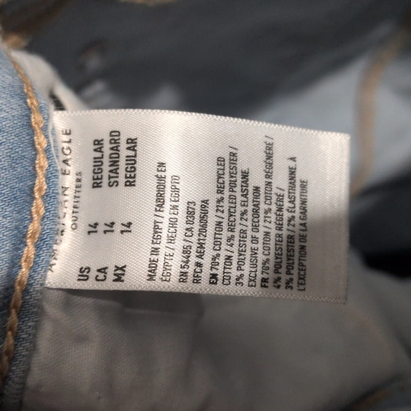 American Eagle High Rise Light Wash Capris Sz 14 Cropped Capri - Picture 8 of 8